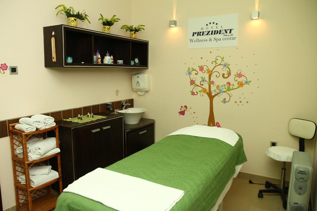 Hotel Prezident Palić Εξωτερικό φωτογραφία