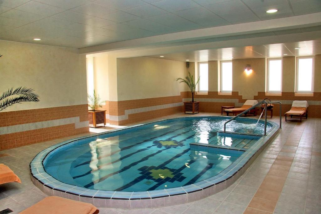 Hotel Prezident Palić Εξωτερικό φωτογραφία