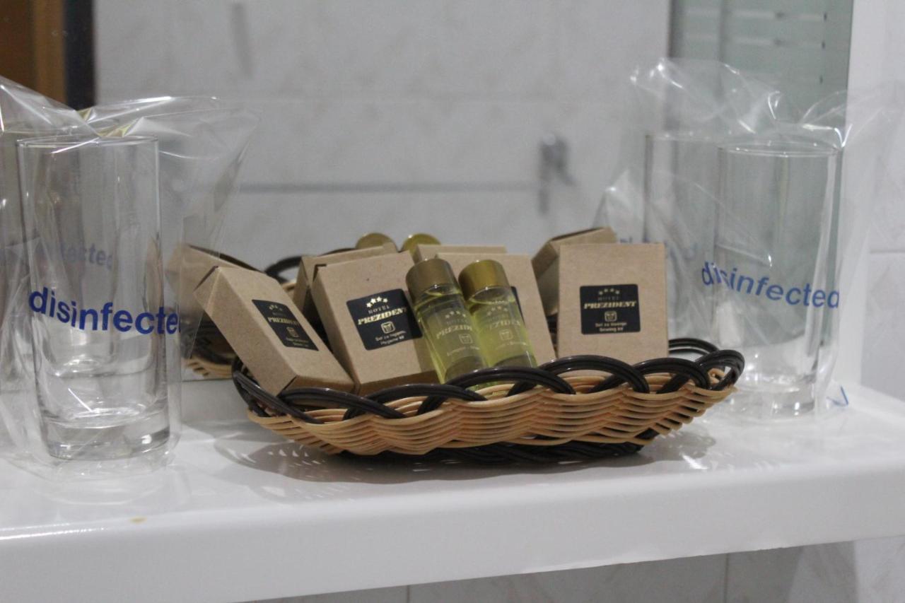 Hotel Prezident Palić Εξωτερικό φωτογραφία