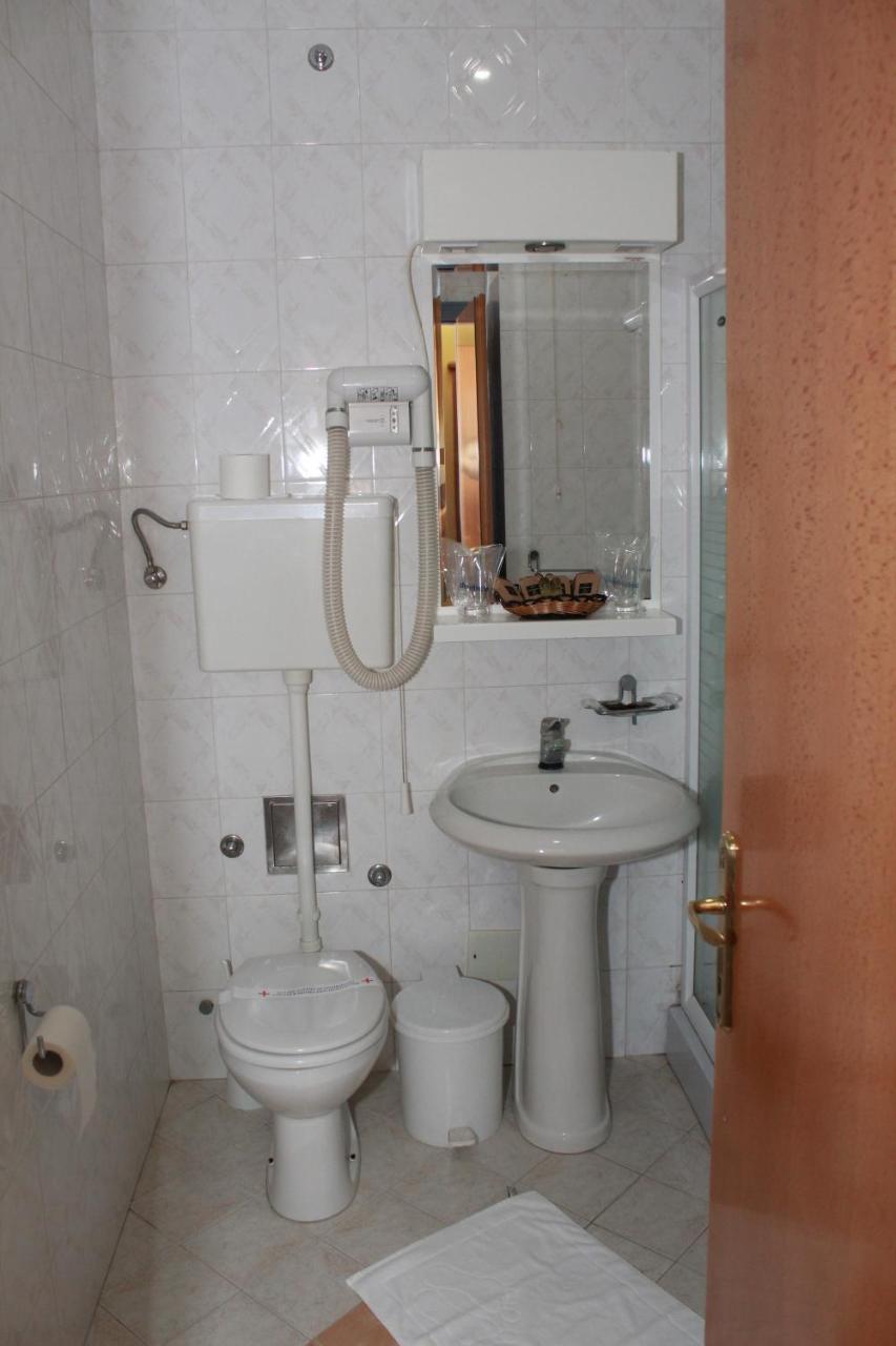 Hotel Prezident Palić Εξωτερικό φωτογραφία